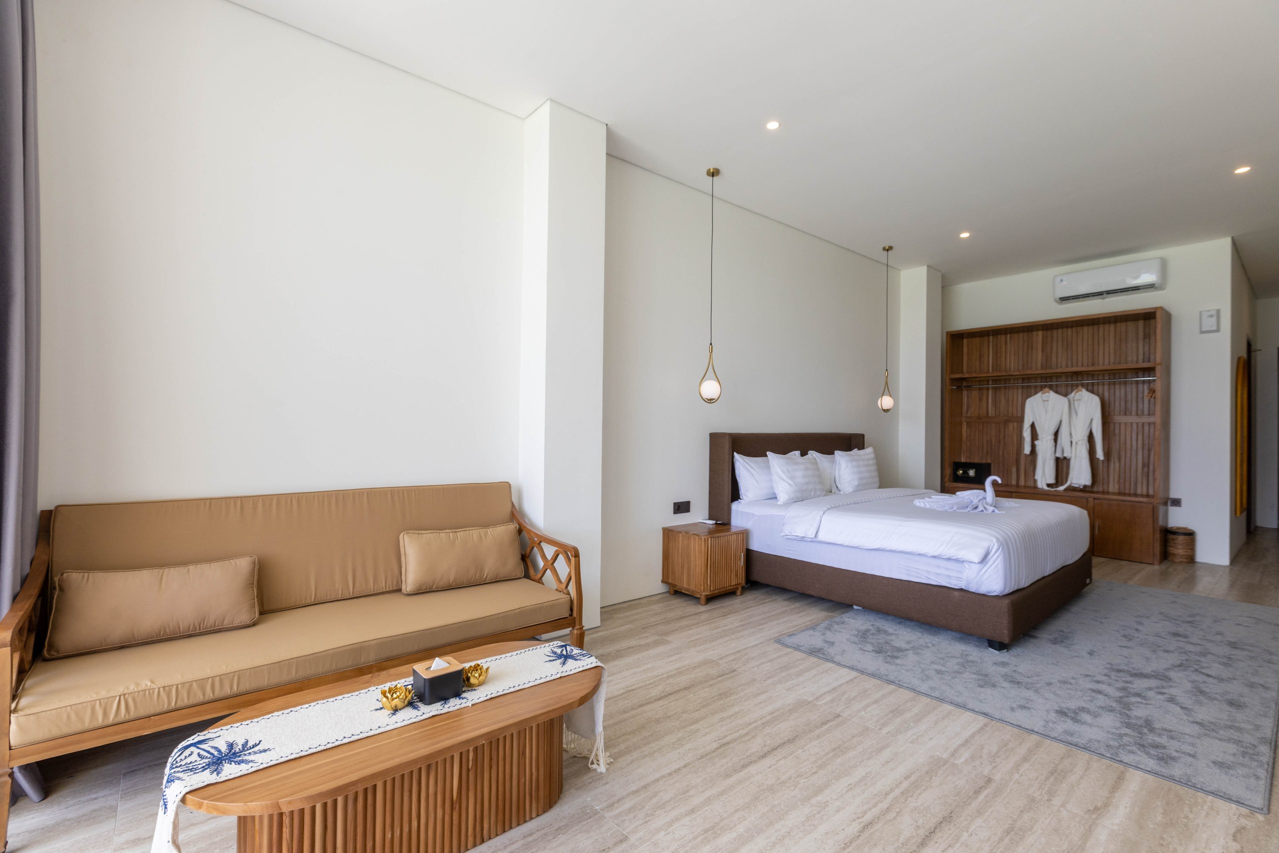 Summit Suite Photo 4